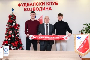 Dva potpisa u Vojvodini, deca su budućnost "stare dame"